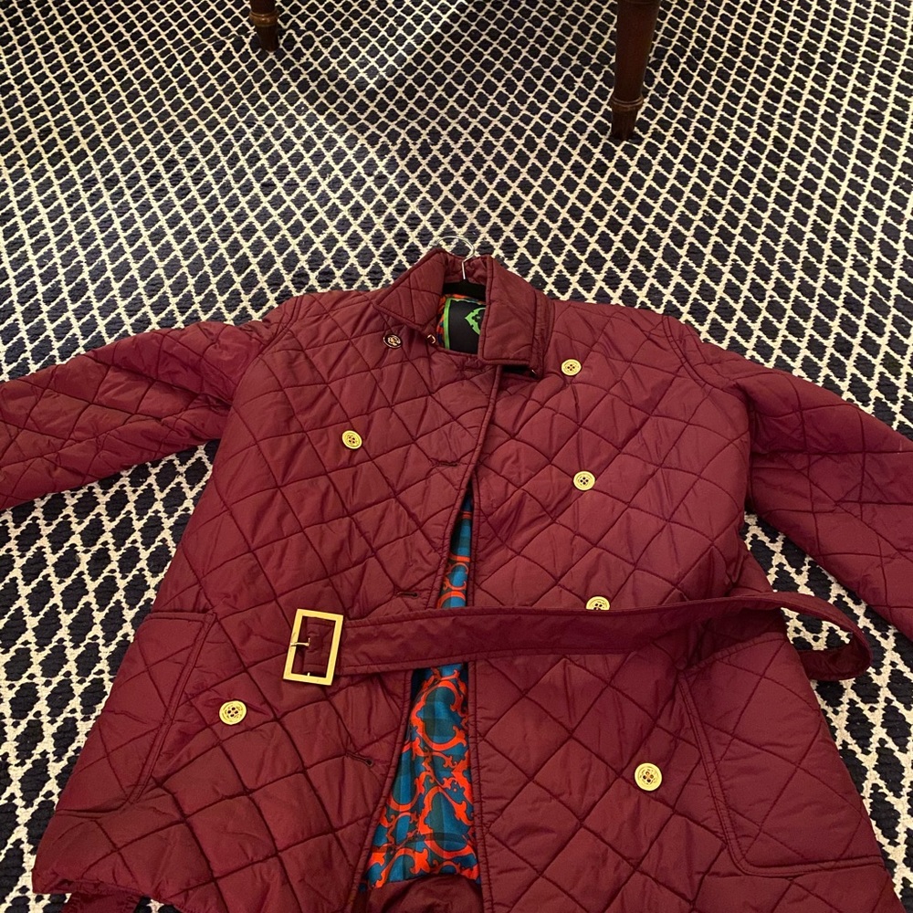 Maroon Quilted Jacket - Mint Condition! - image 4